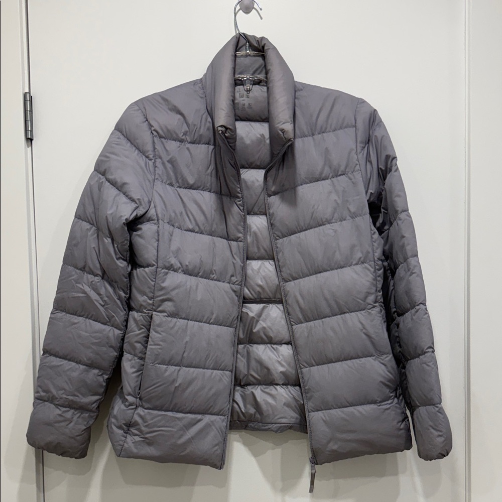 Uniqlo ultra light down jacket